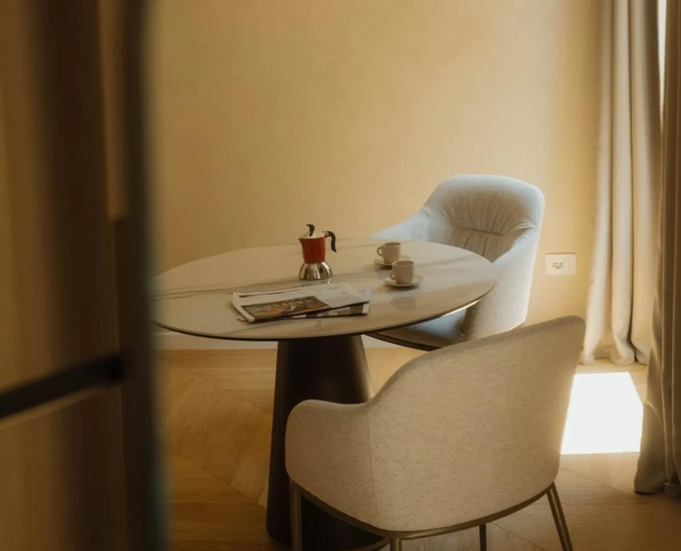 Apartment Restart Accommodations Tritone Rome Italy